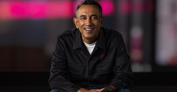 T-Mobile Names Srini Gopalan CEO to Drive 5G and AI