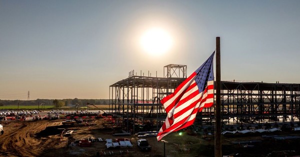 AWS invests B in federal AI infrastructure