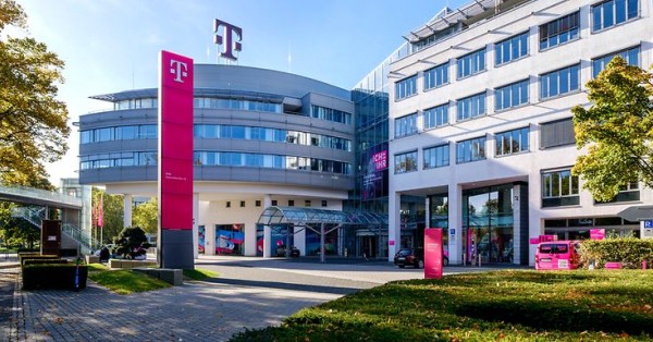 Deutsche Telekom & Schwarz plan EU-backed AI data centre in Germany