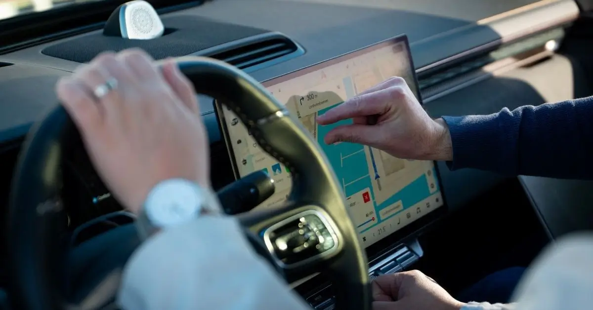 Vodafone and Geely Technology Europe Extend Partnership: Private 5G, Cloud, and Connected Car Services Combine for Automotive R&D